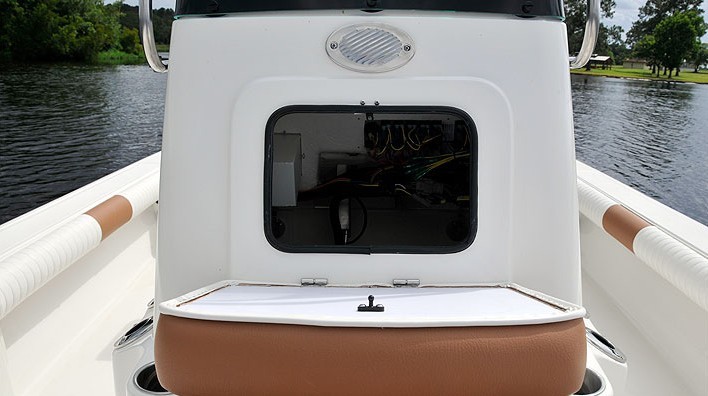 Boat Center Console Hatches fx24 bay sea born boats Boat Center Console Hatches fx24 bay sea born boats