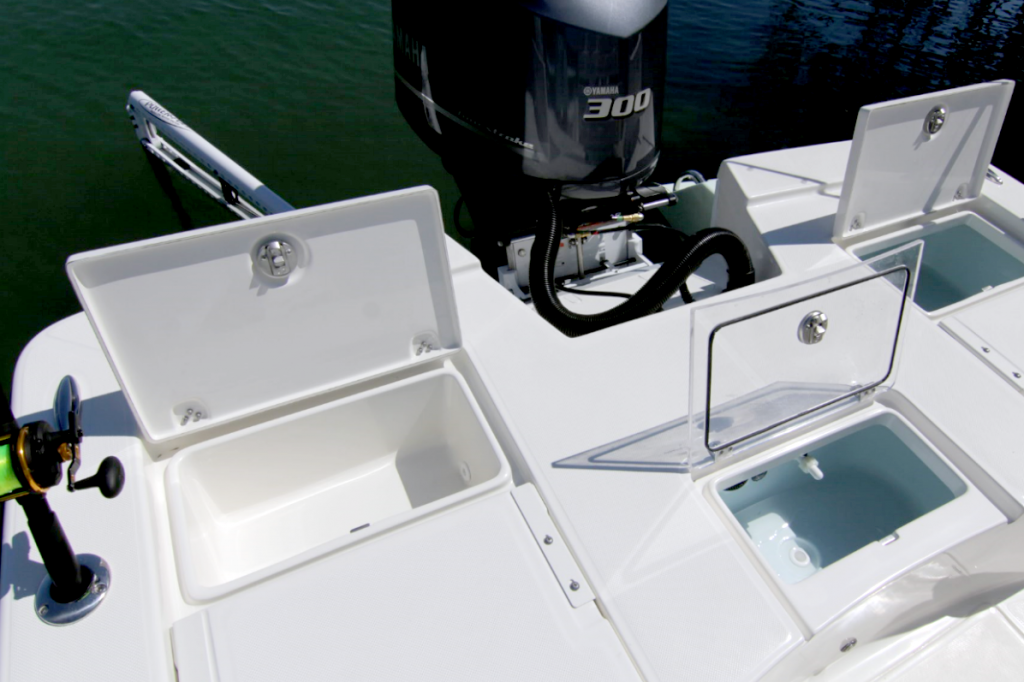 Sea Born FX24 Bay Rear Live Well & Storage Bins Bay Boats, Center