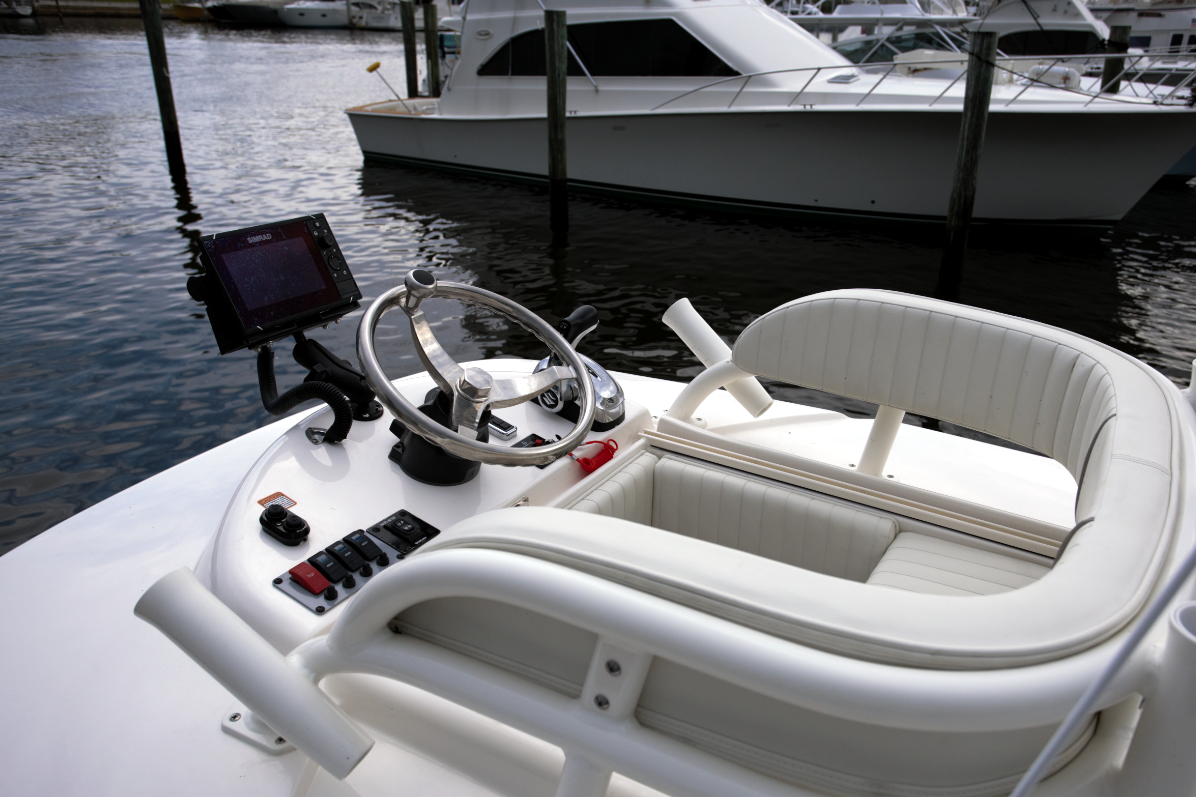 Boat Buying Advantages of An Upper Station Bay Boats, Center Consoles, & Offshore Boats Sea