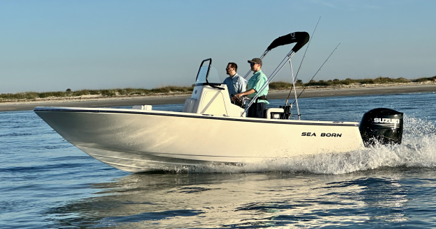 Sea Born LX21 - Center Console Sea Born LX21 - Center Console